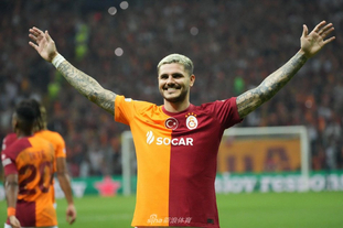 罗体：罗马进球被吹后，克雷莫内塞现场屏幕却一直显示0-2