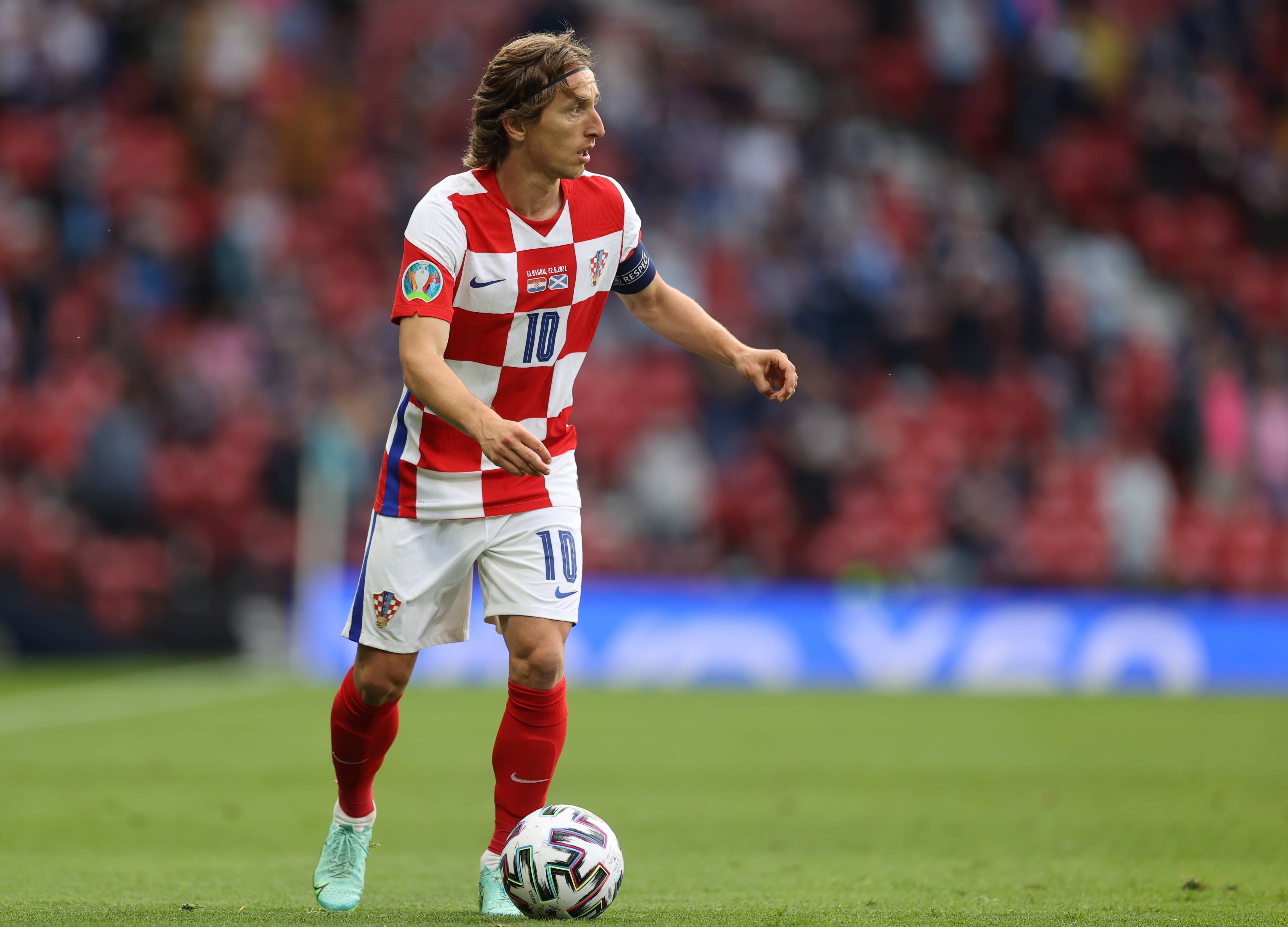 天津市公示体育资助项目，津门虎去年外援引进资金为2300万